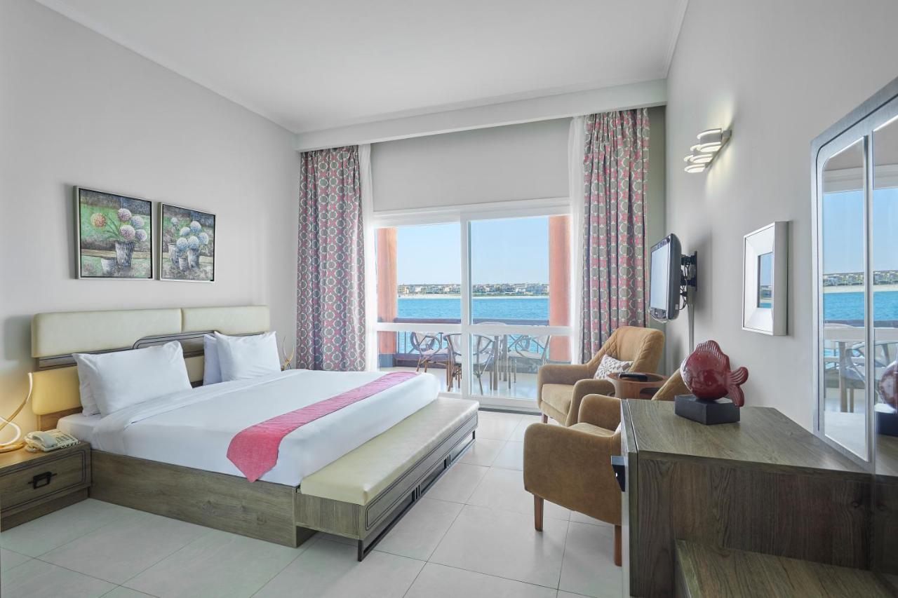 Golden Ocean Marina Hotel Ель-Аламейн Екстер'єр фото